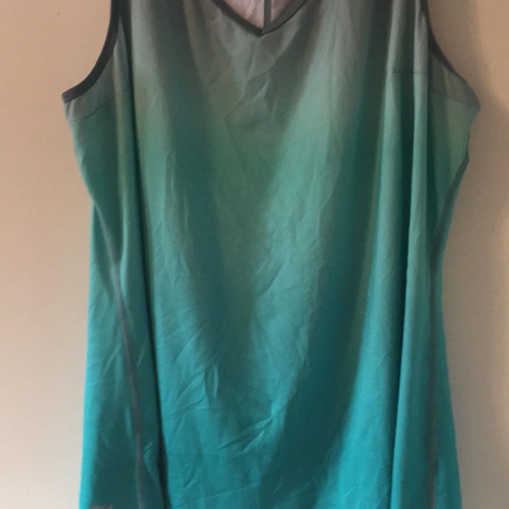 Tank top sports